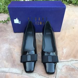 Stuart Weitzman, black, low heel.